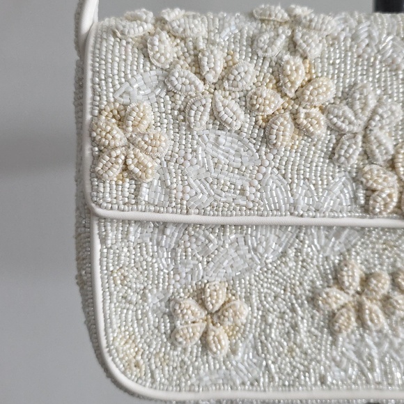 STAUD Tommy Beaded Bag Garden Party - Picture 3 of 15